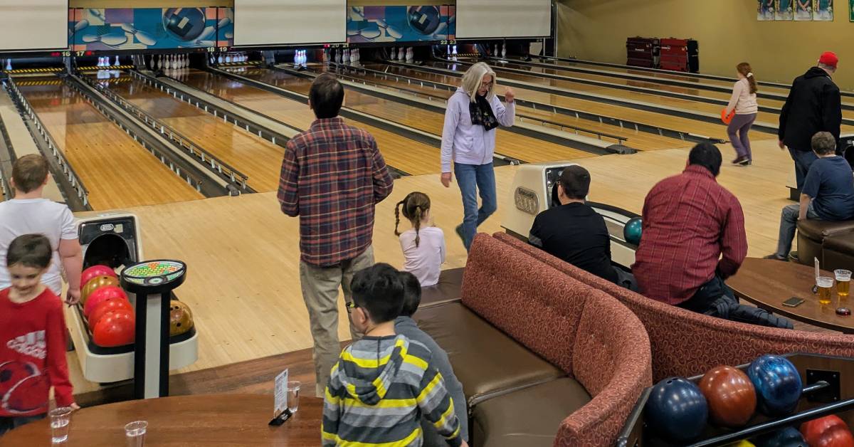 lake george lanes and games