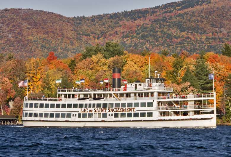 lac du saint sacrement steamboat on lake george in the fall