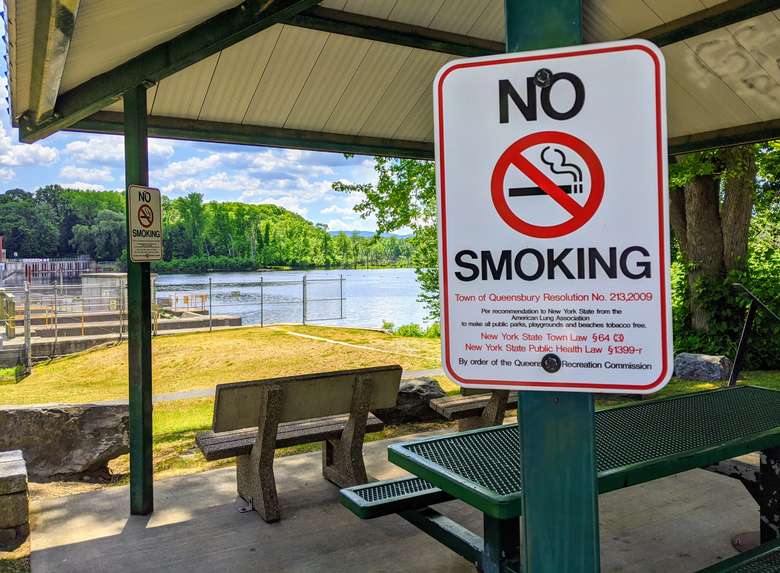 no smoking sign at park