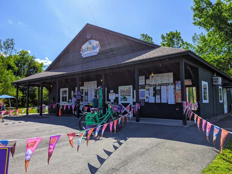 outside of Sprinkles